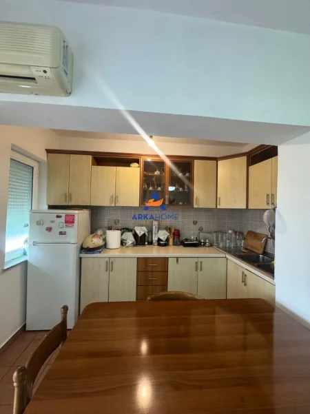 Tirane, shitet apartament 2+1 Kati 5, 76 m² 128.000 € 