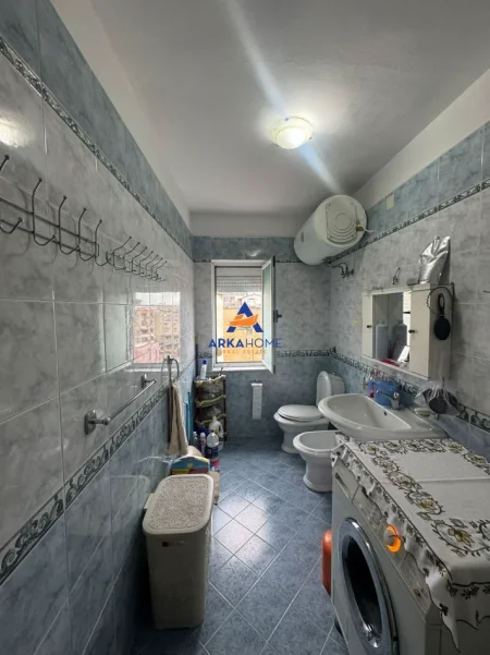 Tirane, shitet apartament 2+1 Kati 5, 76 m² 128.000 € 