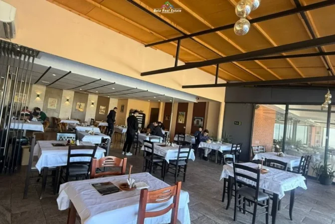 Tirane, shes ambjent biznesi Kati 1, 250 m² (Autostrada Tirane- Durres)