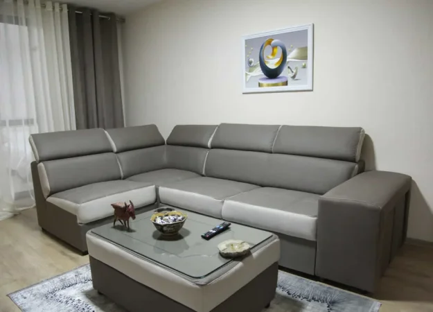 Tirane, jepet me qera apartament 3+1 Kati 2, 110 m² 625 € (rruga bardhyl)
