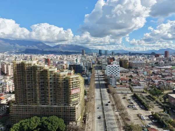 Tirane, shitet apartament 2+1+Aneks+Ballkon Kati 10, 98 m² 165.000 € (Rruga Dritan Hoxha)