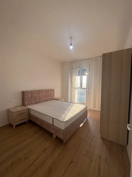 Tirane, jepet me qera apartament 2+1+Ballkon Kati 2, 98 m² (Don Bosko, Trio Towers Residence)