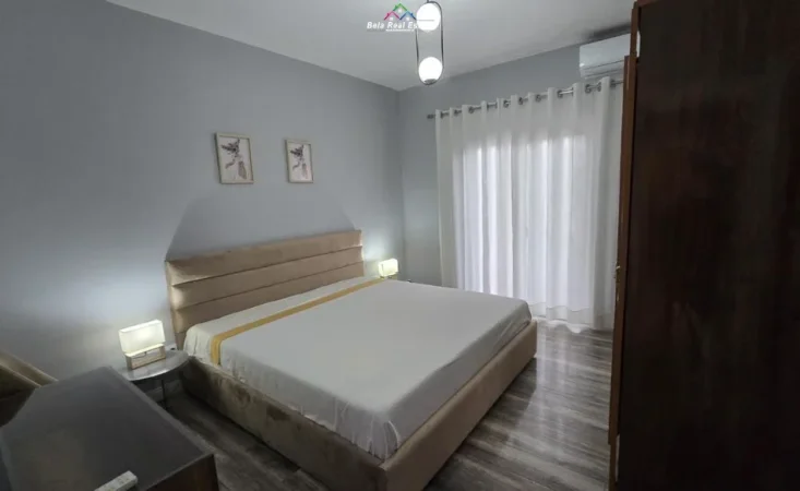 Tirane, jepet me qera apartament 2+1 Kati 1, 115 m² 625 € (Rruga e Elbasanit)