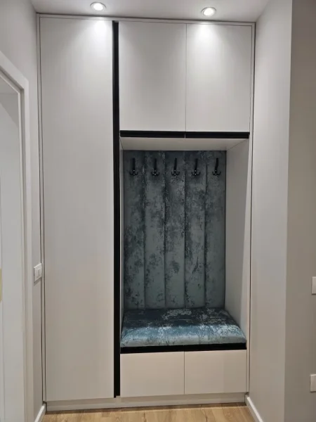 Tirane, jap me qera apartament 1+1+Ballkon Kati 4, 600 €