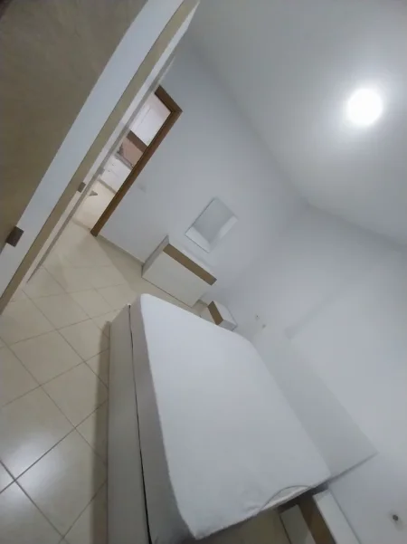 Tirane, jepet me qera 2+1+Aneks+Ballkon Kati 8, 90 m² 460 € (Bulevardi Migjeni, pranë Kompleksit Molla)