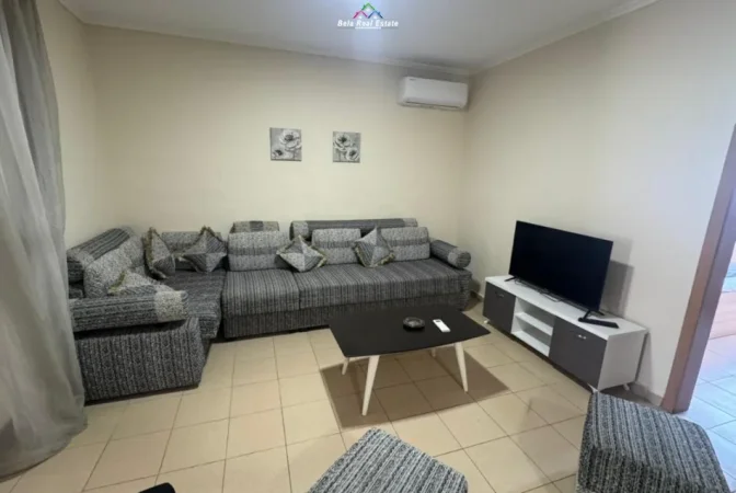 Tirane, jepet me qera apartament 3+1 Kati 2, 120 m² 575 € (rruga bardhyl)