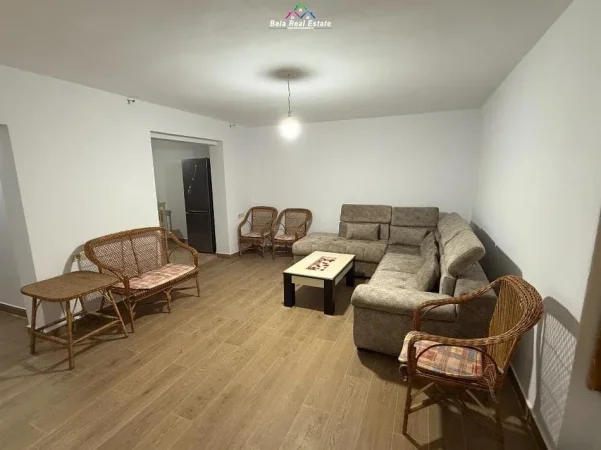 Tirane, jepet me qera apartament 2+1 Kati 4, 120 m² 650 € (myslym shyri)