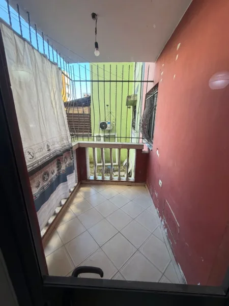 Tirane, shitet apartament 2+1+Ballkon Kati 2, 95 m² 115.000 € (Apartament 2+1 Per Shitje Casa Italia Me Hipoteke Okazion)