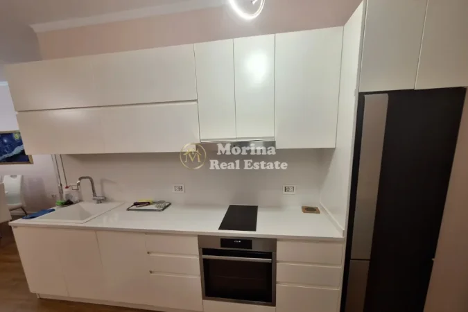 Tirane, jepet me qera apartament 2+1 Kati 3, 78 m² 550 € (Qytet Studenti)