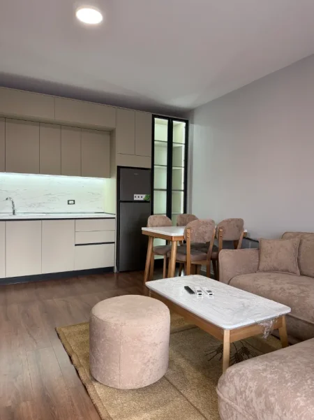 Tirane, jepet me qera nga Pronari,65.000 leke I DISKUTUESHEM, apartament 1+1+Ballkon Kati 5, 69 m²