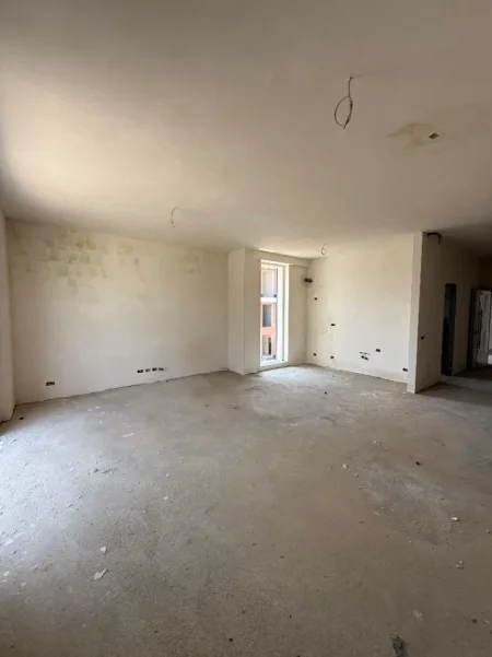 Tirane, shitet apartament 2+1+Ballkon Kati 2, 144 m² 288.160 € (tulipan rezidence)