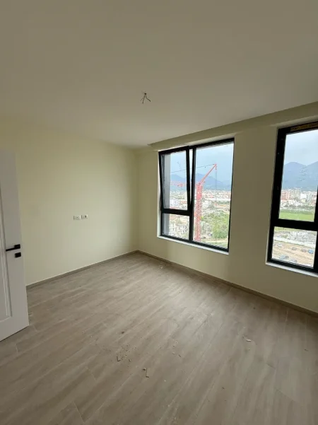Tirane, shitet apartament 3+1 Kati 6, 134 m² 267.400 € (rruga jordan misja)
