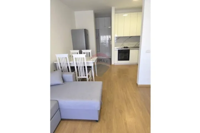 Tirane, jepet me qera apartament , 110 m² 750 € (Don Bosko)