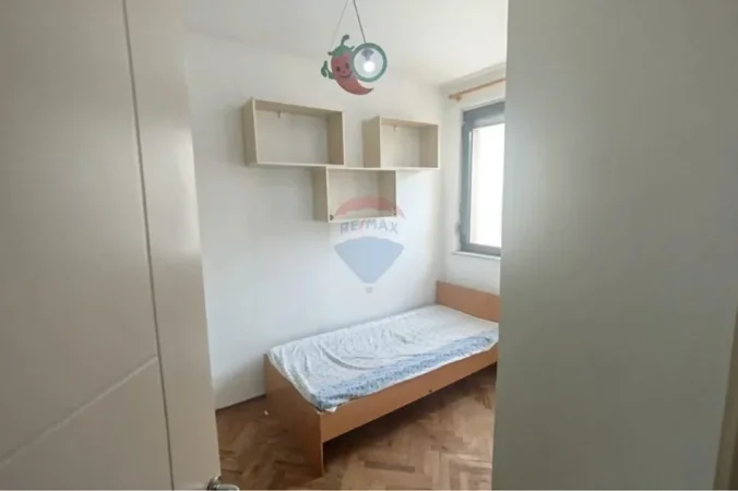 Tirane, jepet me qera apartament , 125 m² 650 € (Don Bosko)
