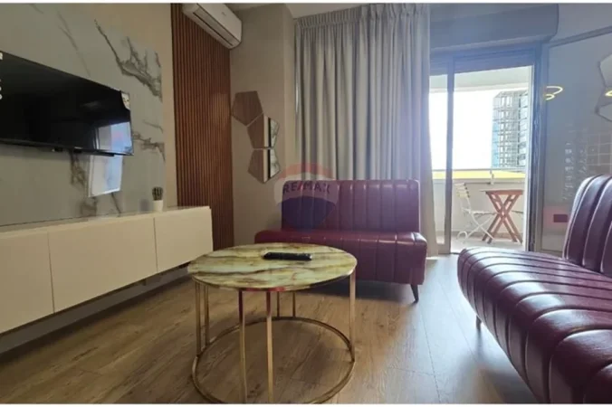 Tirane, jepet me qera apartament , 51 m² 1.500 € (Sheshi Skënderbej)