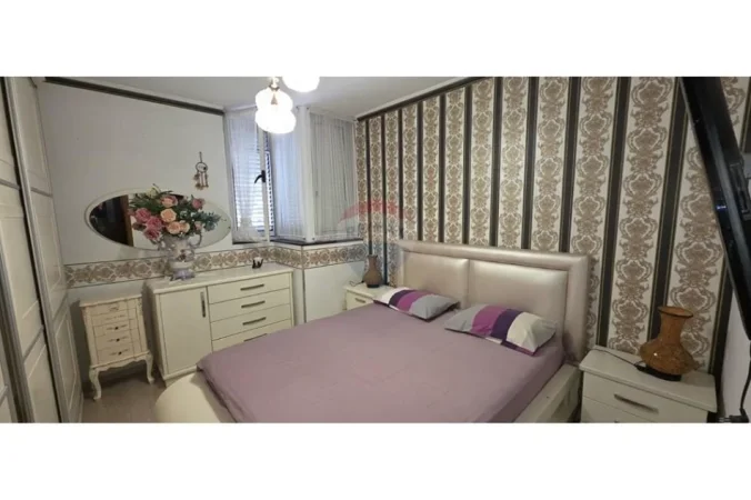 Tirane, jepet me qera apartament , 110 m² 1.000 € 