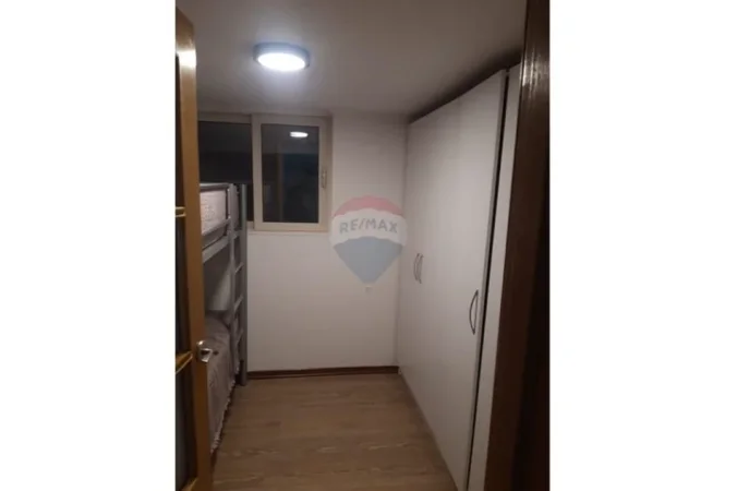 Tirane, jepet me qera apartament duplex , 95 m² 450 € (Rruga e Thesarit, Tiranë)