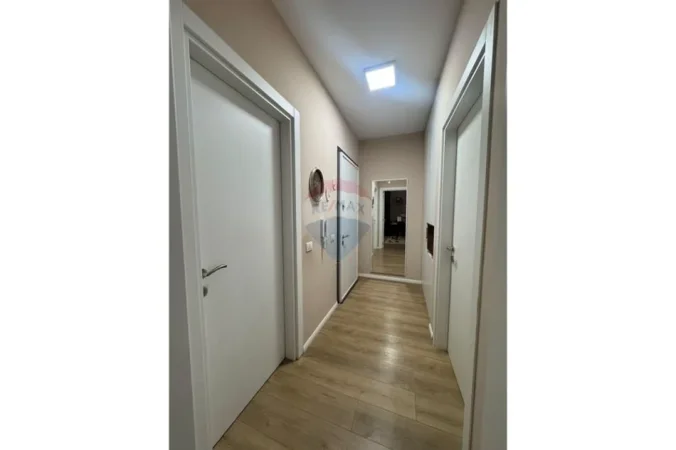 Tirane, jepet me qera apartament , 75 m² 601 € (Aura Rezidencë)