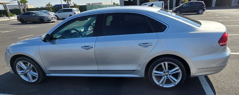 Durres, shes makine Volkswagen Nafte, gri metalizato automatik Kondicioner 252.001 km 6.500 €