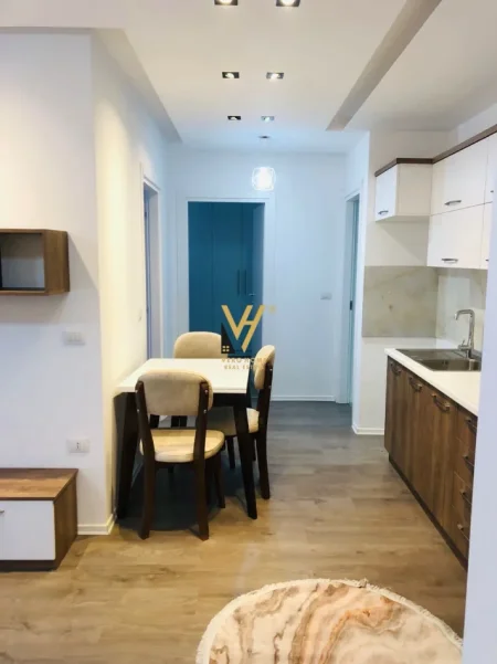 Tirane, jepet me qera apartament 2+1+Ballkon Kati 6, 100 m² 700 € (DON BOSKO)