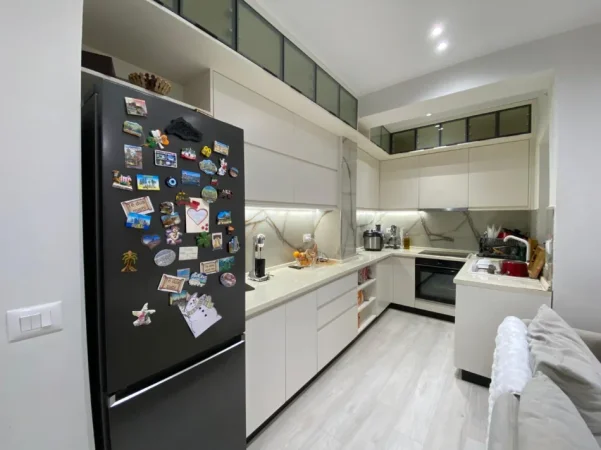 Tirane, shes apartament 2+1 Kati 6, 110 m² 375.000 € (stadiumi dinamo)