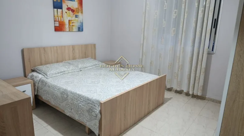 Tirane, jepet me qera apartament 2+1 , 90 m² 500 € 