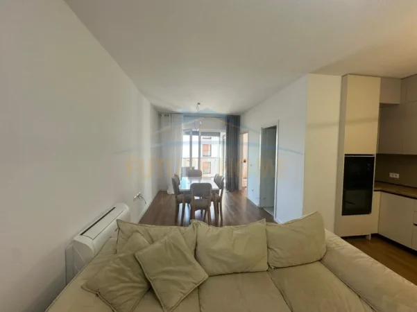 Tirane, jepet me qera apartament 1+1 Kati 8, 73 m² 550 € (Jordan Misja)