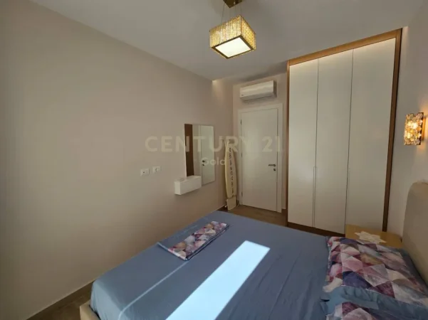 Tirane, jepet me qera apartament 1+1 Kati 3, 60 m² 700 € (Hotel Mondial)