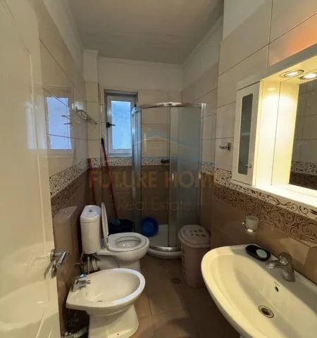 Tirane, shitet apartament duplex Dublex Kati 4, 93 m² 159.000 € (rruga e dibres)