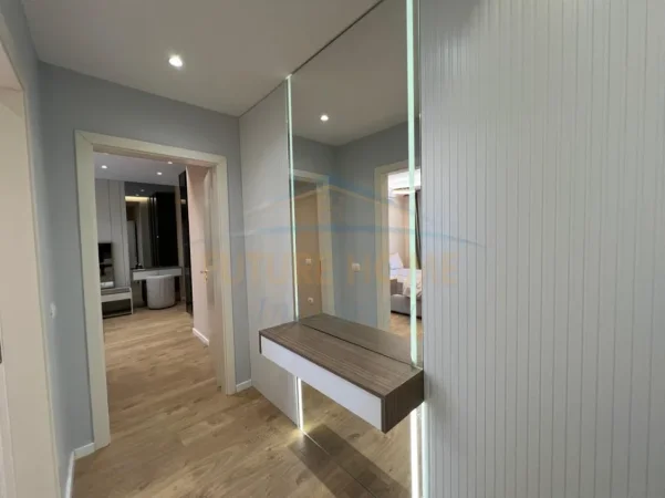 Tirane, jepet me qera apartament 2+1 Kati 3, 117 m² 370.000 € 