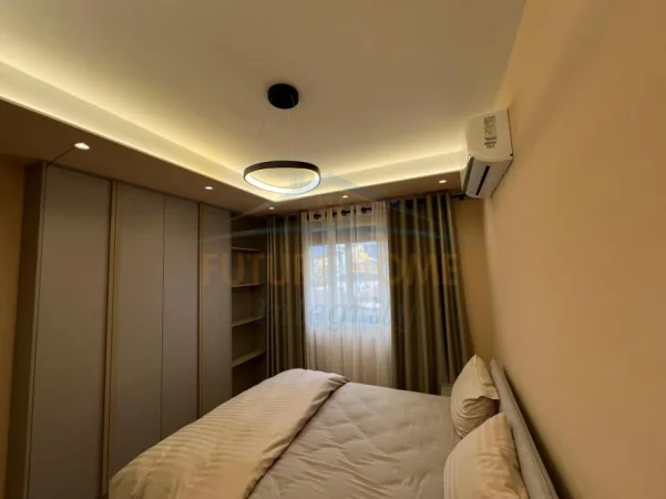 Tirane, shitet apartament 2+1+2+Post Parkimi Kati 3, 117 m² 370.000 € (Rruga e Durresit)