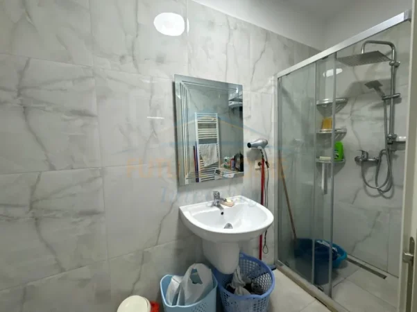 Tirane, shes apartament 2+1+Ballkon Kati 3, 108 m² 275.000 € (Fusha Ali Dem)