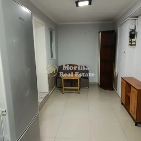 Tirane, jepet me qera apartament 2+1 Kati 1, 60 m² 300 € (Harry Fultz)