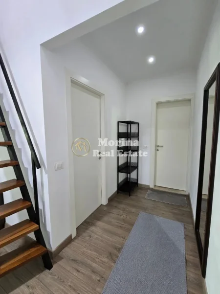 Tirane, jepet me qera apartament 1+1 Kati 4, 80 m² 600 € (Rruga e Durresit)