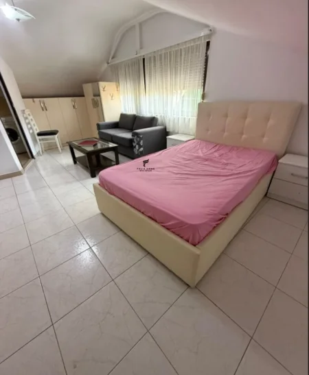Tirane, jepet me qera apartament Kati 3, 40 m² 390 € (ARENA)