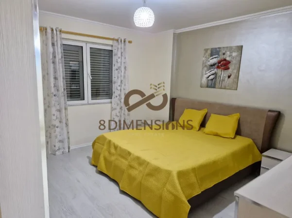 Tirane, shitet apartament 3+1+Ballkon Kati 4, 127 m² 219.000 € (kinostudio)