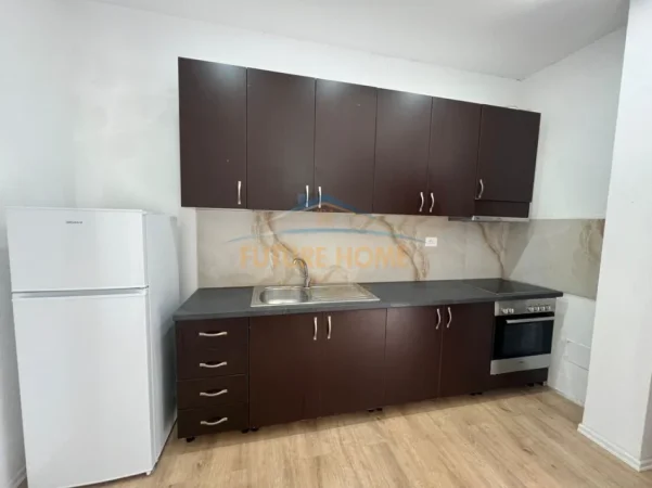Tirane, jepet me qera apartament 1+1 Kati 1, 60 m² 350 € (DON BOSKO)