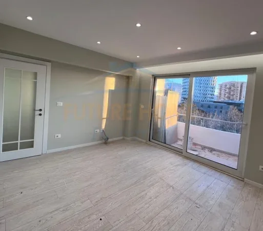 Qera, Apartament 3+1 për Zyra, Qendër, Tiranë.