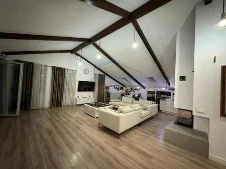 Tirane, jepet me qera apartament 3+1 Kati 3, 113 m² 2.000 € (TEG)