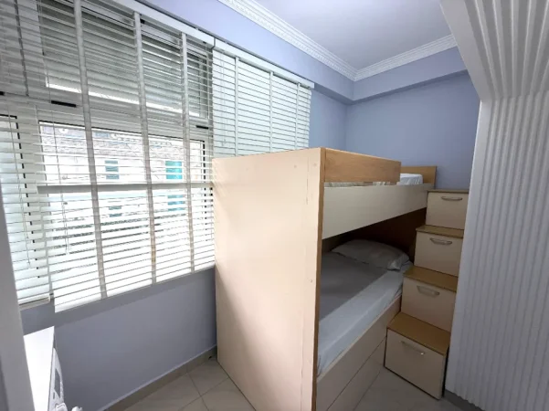 Tirane, jepet me qera apartament 1+1 Kati 2, 80 m² 550 € (Brryl)