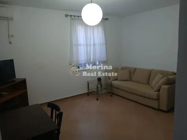 Tirane, jepet me qera apartament 1+1 Kati 1, 80 m² 520 € (Ali Demi)