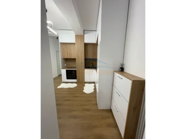 Tirane, jepet me qera apartament 2+1 Kati 5, 76 m² 580 € (Kompleksi Kadiu)