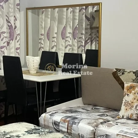 Tirane, jepet me qera apartament 2+1 Kati 4, 65 m² 650 € (Rruga e Kosovareve)