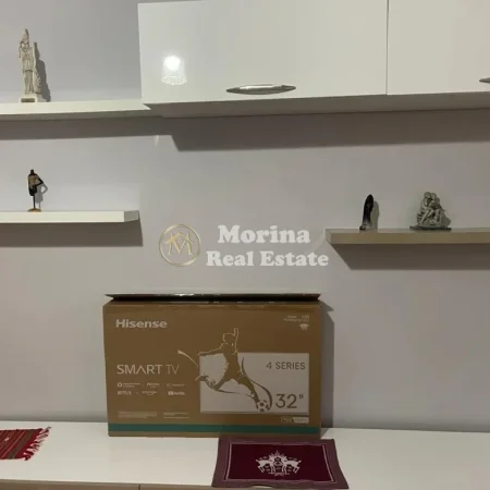 Tirane, jepet me qera apartament 2+1 Kati 4, 65 m² 650 € (Rruga e Kosovareve)