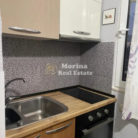 Tirane, jepet me qera apartament 2+1 Kati 4, 65 m² 650 € (Rruga e Kosovareve)