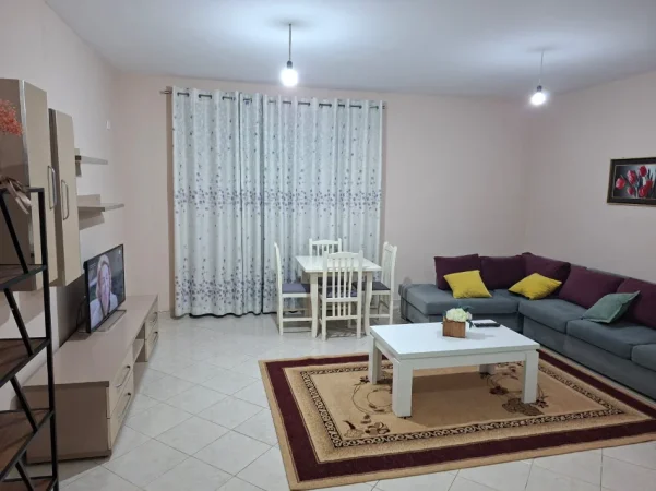 Tirane, jepet me qera apartament 1+1+Ballkon Kati 7, 76 m² 400 € (Astir)