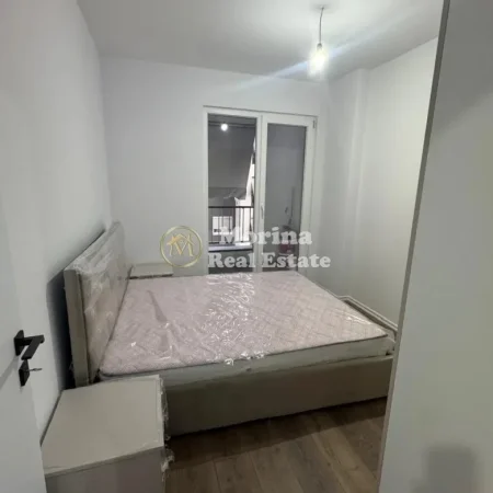 Tirane, jepet me qera apartament 2+1 Kati 5, 80 m² 650 € (Rruga 5 Maji)