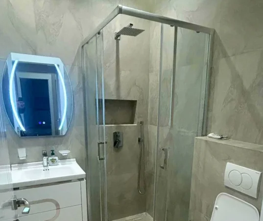 Tirane, shes apartament 2+1 Kati 7, 115 m² 340.000 € (9 Katëshet)