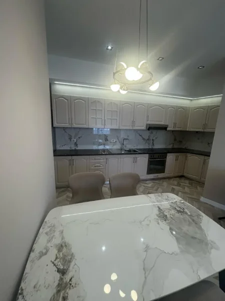 Tirane, shitet apartament 2+1 Kati 7, 107 m² 340.000 € 