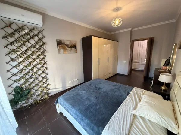 Tirane, shitet apartament 2+1+Ballkon Kati 6, 120 m² 270.000 €